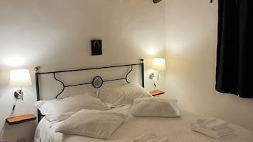1 Schlafzimmer, Bügeleisen/Bügelbrett, Reisekinderbett, kostenloses WLAN