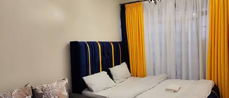 1 bedroom, WiFi, bed sheets
