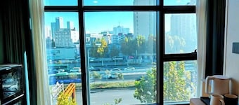 Great Wall Smart Hotel (Zhengda Yi Affiliated Hospital Railway Station)