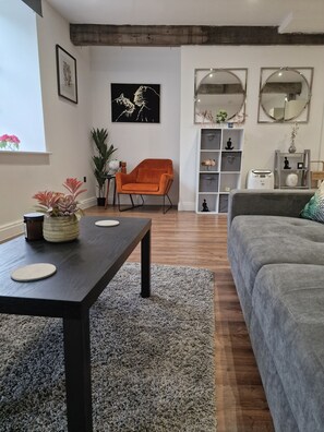 Smart TV - New Duplex Period Delight (Burnley)