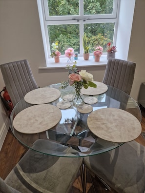 Dining - New Duplex Period Delight (Burnley)