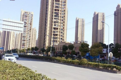 Pebble Motel (Shanghai Gucun Park Jutai Road)