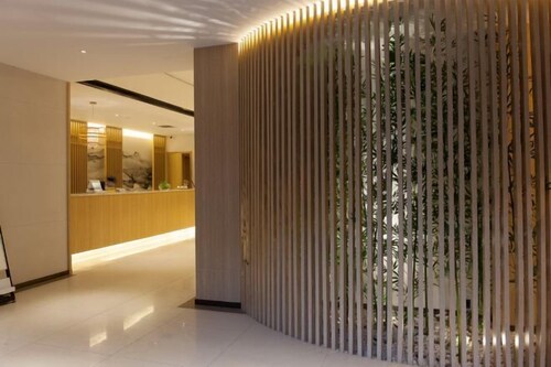 Future Yiju Shanghui Hotel (Zhengzhou Manhadun Yanzhuang Metro Station)