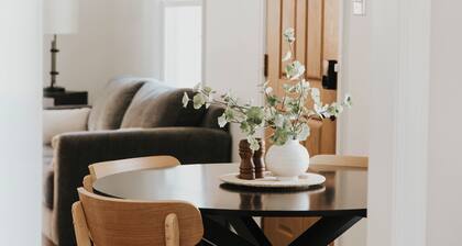 Charming Franklin House: Close to Campus, Sleeps 6