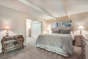 3 chambres, fer et planche Ă repasser, Wi-Fi gratuit, draps fournis