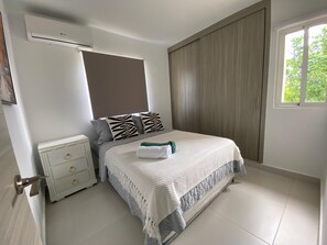 4 soverom, strykejern/-brett, wi-fi og sengetøy