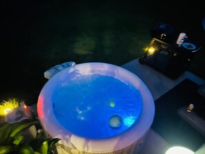 Idromassaggio all'aperto