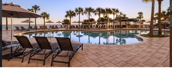 Indoor pool, outdoor pool