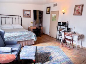 1 Schlafzimmer, Schreibtisch, Bügeleisen/Bügelbrett, kostenloses WLAN