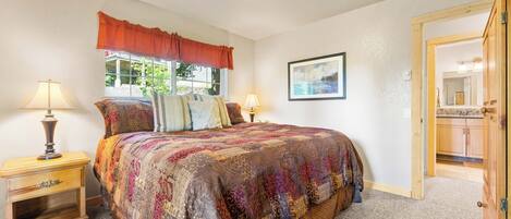 4 chambres, fer et planche à repasser, Wi-Fi, draps fournis