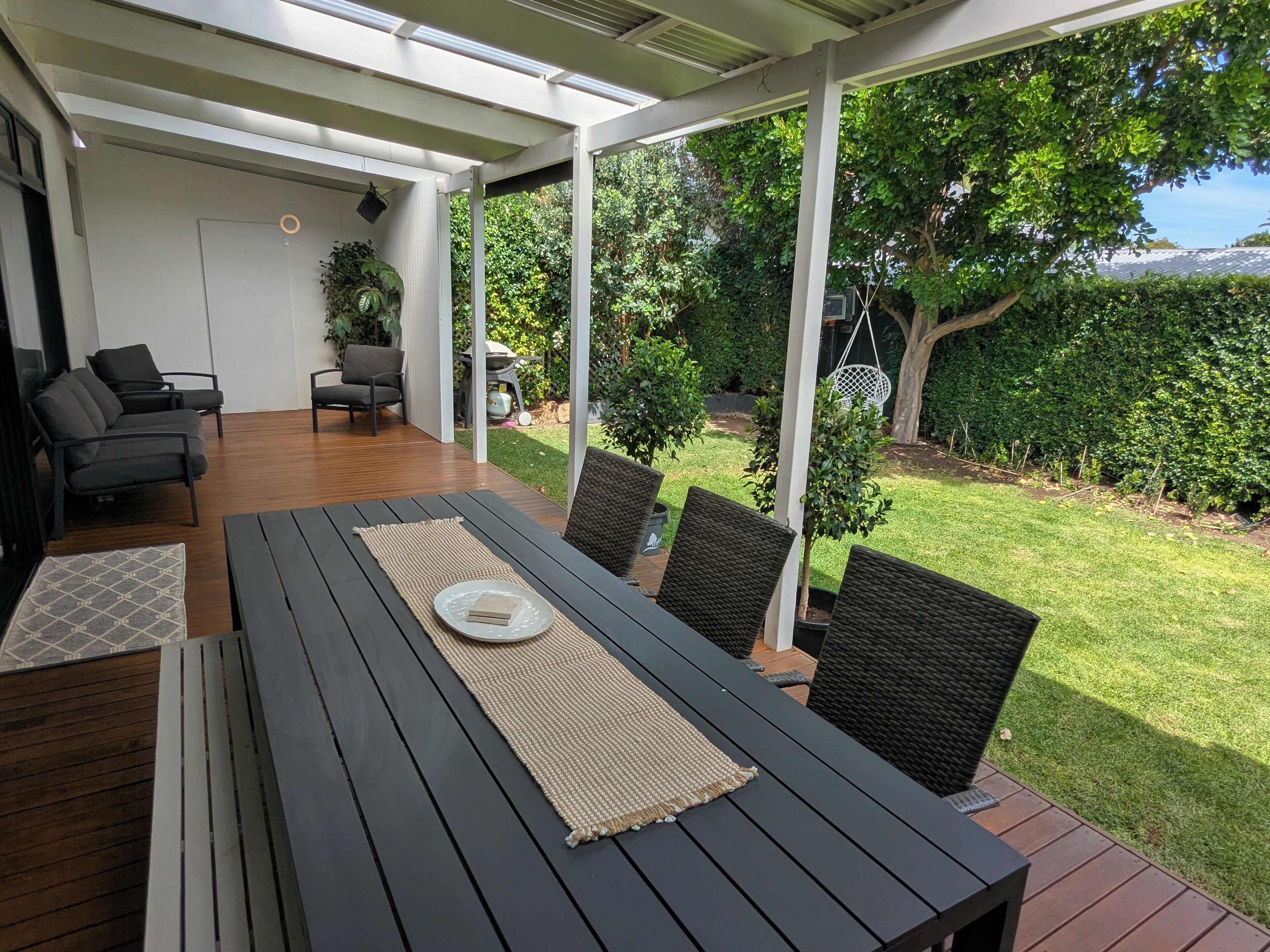 Outdoor dining
