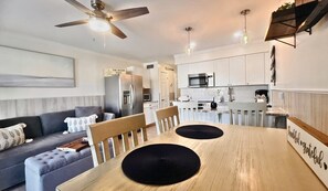 Interior - Ocean View, private balcony, King Bed, Hilton Head Beachfront Resort sleeps 4 (Hilton Head Island)