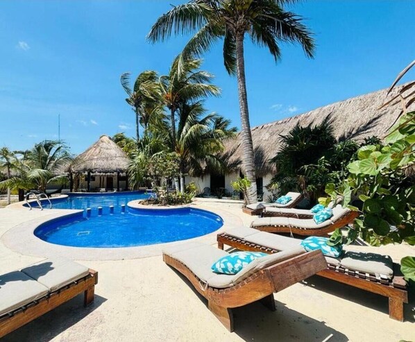 Family Room | Terrace/patio