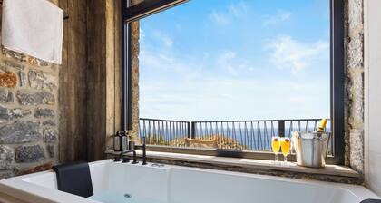 Petres Luxury Villa 02