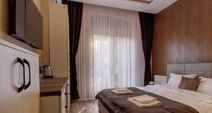 Midtown Prishtina Stays