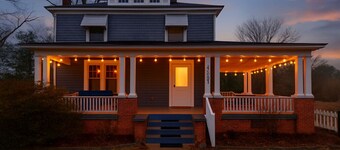 Roberson House: Private Pool|Walk to Downtown|Sleeps 12