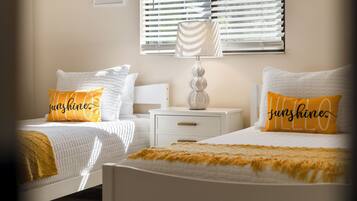 4 bedrooms, desk, iron/ironing board, travel crib