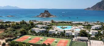 Melathron Sea View apartment (Adults only +16)