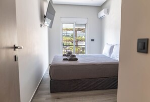 1 chambre, fer et planche à repasser, Wi-Fi gratuit, draps fournis