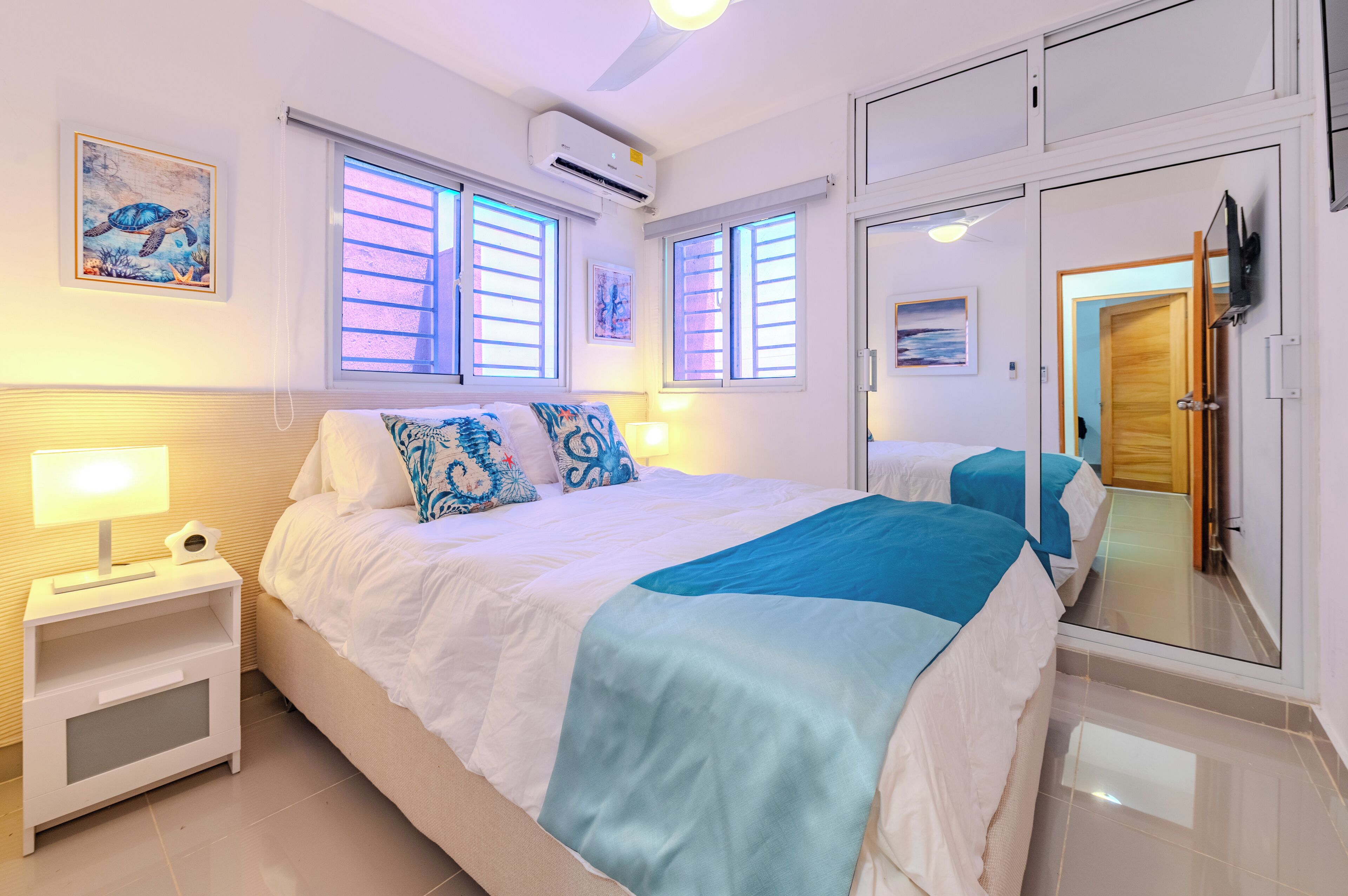 2 Schlafzimmer, Zimmersafe, Bügeleisen/Bügelbrett, WLAN