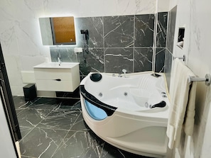 Bathroom - SEN HOTEL (Saly Niakh Niakhal)