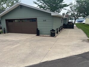 Exterior - Memorable Vacation Awaits on Big Chapman Lake! Sleeps 8! Optional Pontoon! (Warsaw)