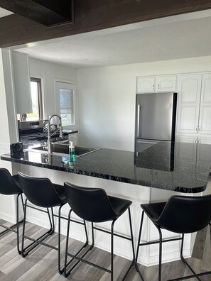 Fridge, microwave, oven, stovetop - Memorable Vacation Awaits on Big Chapman Lake! Sleeps 8! Optional Pontoon! (Warsaw)