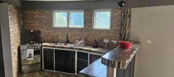 Villa Del Mariposa-Red Lacewing