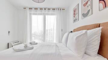 2 chambres, bureau, fer et planche Ă repasser, Wi-Fi gratuit