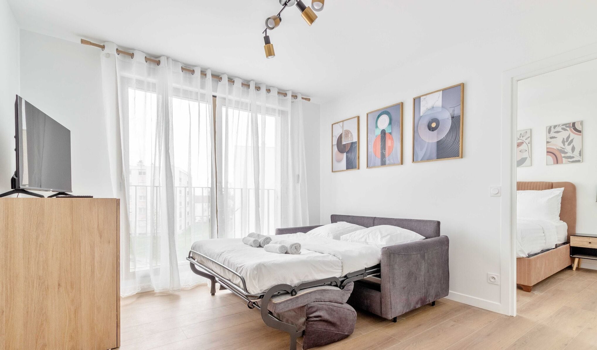 2 chambres, bureau, fer et planche à repasser, Wi-Fi gratuit