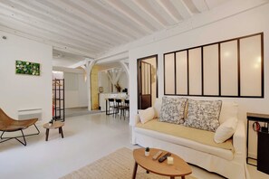 Smart-tv en een kantoor