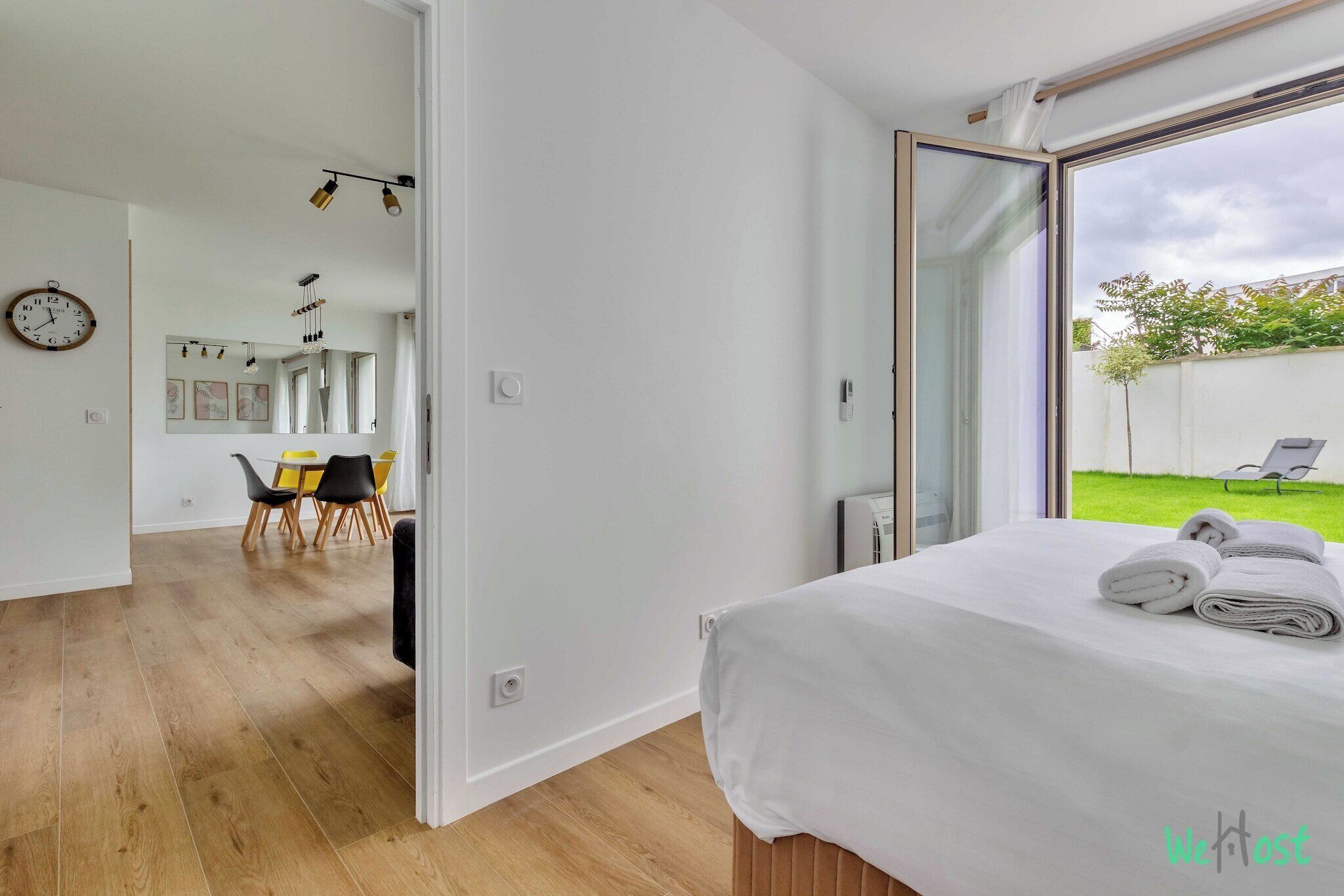 2 bedrooms, desk, iron/ironing board, free WiFi