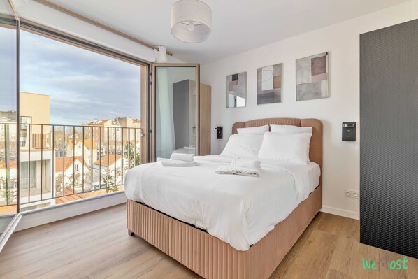 2 chambres, bureau, fer et planche à repasser, Wi-Fi gratuit