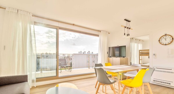 Smart TV, offices - Modern Apt with Balcony-6P-Close to Disney/Paris (Champigny-sur-Marne)