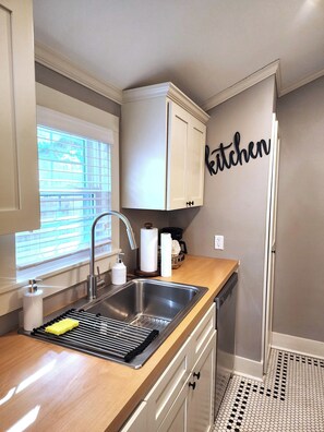 Microwave, oven, stovetop, dishwasher