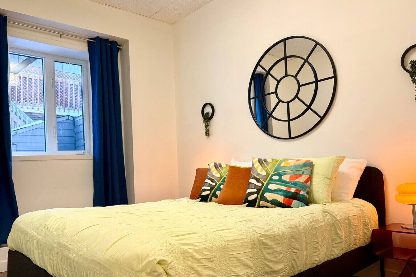 1 dormitorio, tabla de planchar con plancha, wifi gratis y ropa de cama