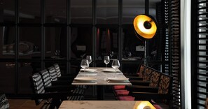 Daily buffet breakfast for a fee - Charles hotel (Shanghai)