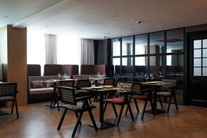 Restaurant - Charles hotel (Shanghai)