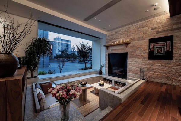 Kawasan tempat duduk lobi