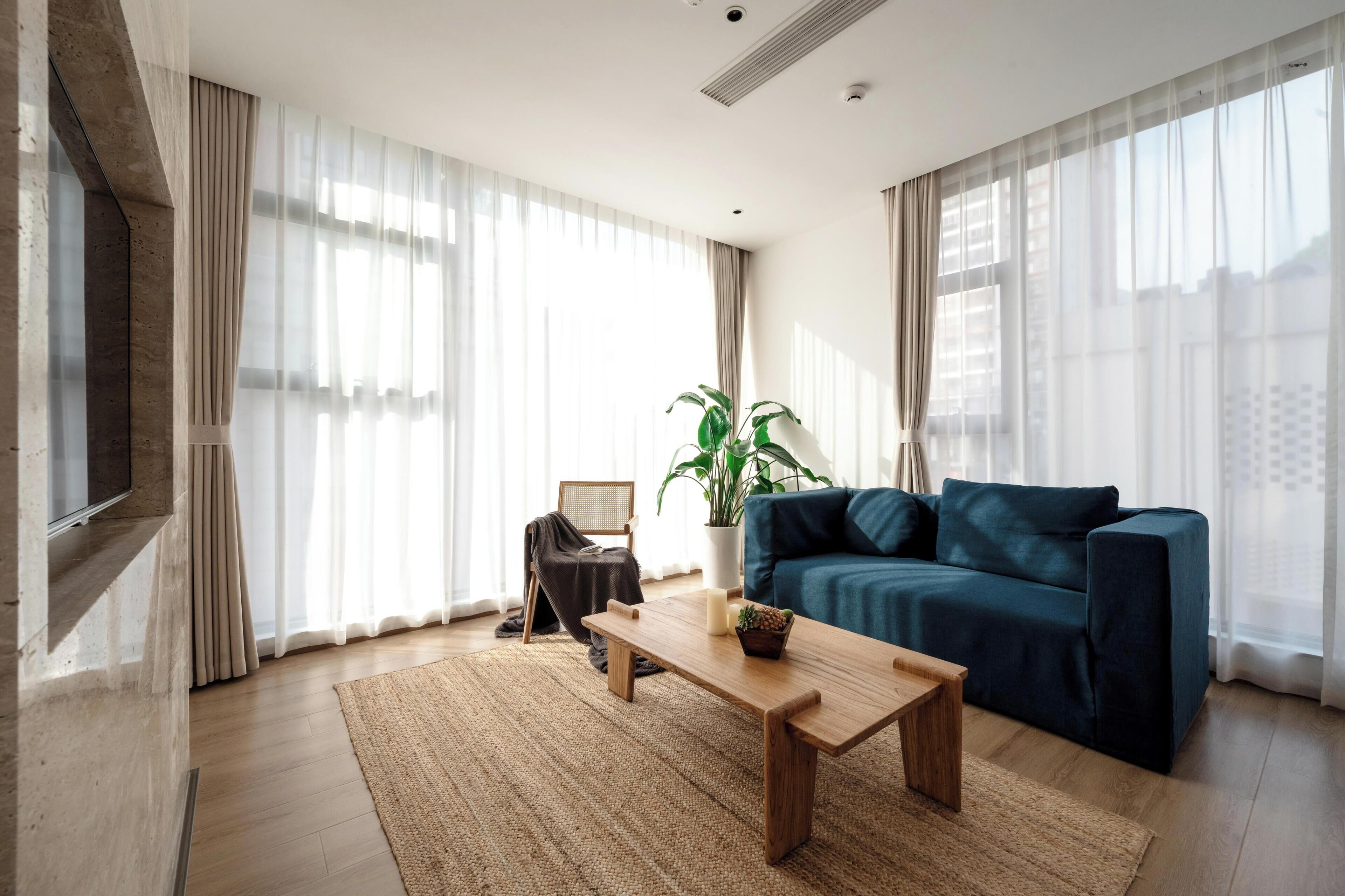 Senior Suite, Balcony, Courtyard View