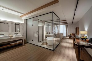 Premier Double Room, Balcony, Courtyard View | Free WiFi - Leli Villa Designer - Vacation Homestay (Qiandongnan)
