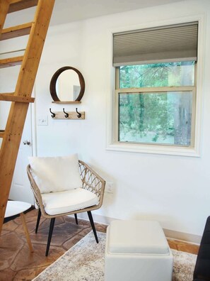 Interior - Unique Riverfront Gem: Dogs Ok, King Bed (Cabin 1) (Stockton)