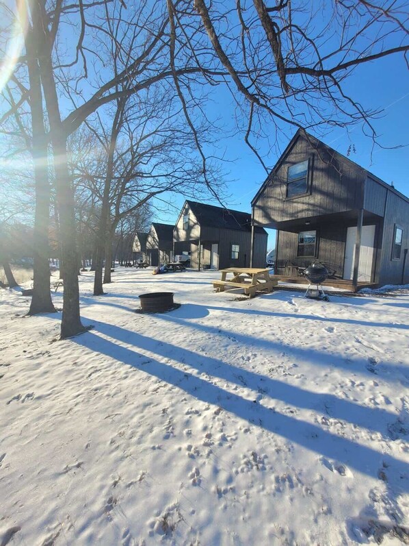 Exterior - Riverfront Getaway: Fire Pit, Cozy Loft (Cabin 2) (Stockton)