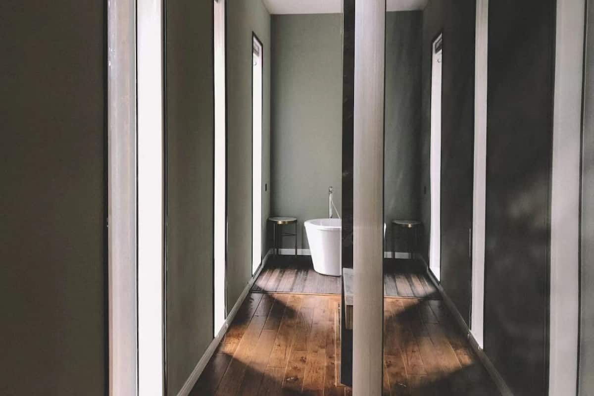 Basic Room, Non Smoking | Bathroom