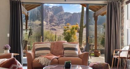 Superstition Mountain Views, Hot Tub, Putting Green, 2 Firepits, RV/Boat Parking