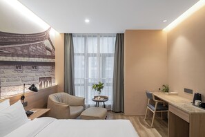 Chambre Simple Affaires | Bureau, espace de travail pour ordinateur portable, rideaux occultants