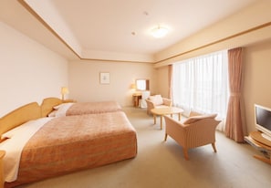 Desk, laptop workspace, iron/ironing board, free WiFi - Plaza in Mizusawa (Oshu)