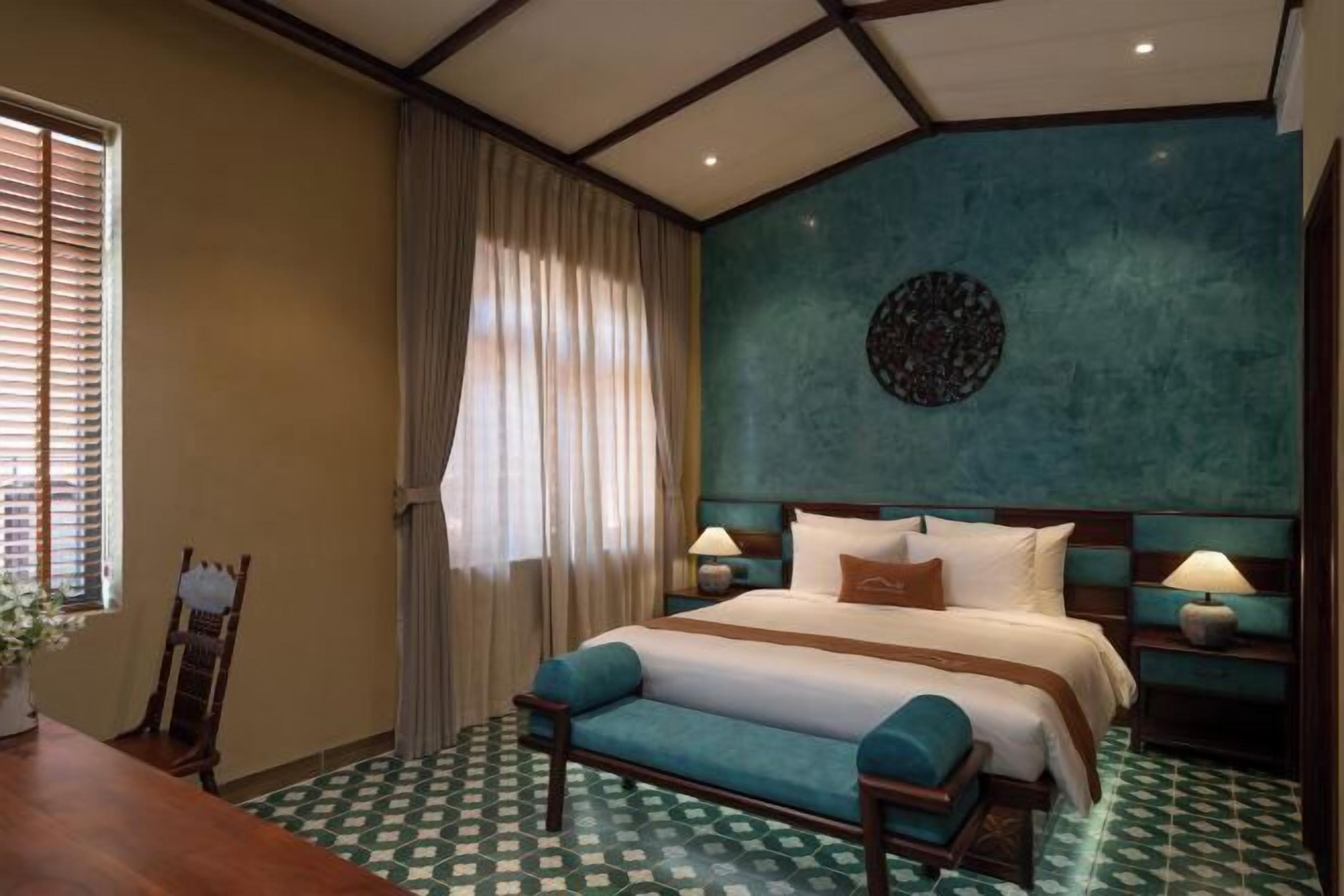 Ropa de cama de alta calidad y artículos del minibar gratis 