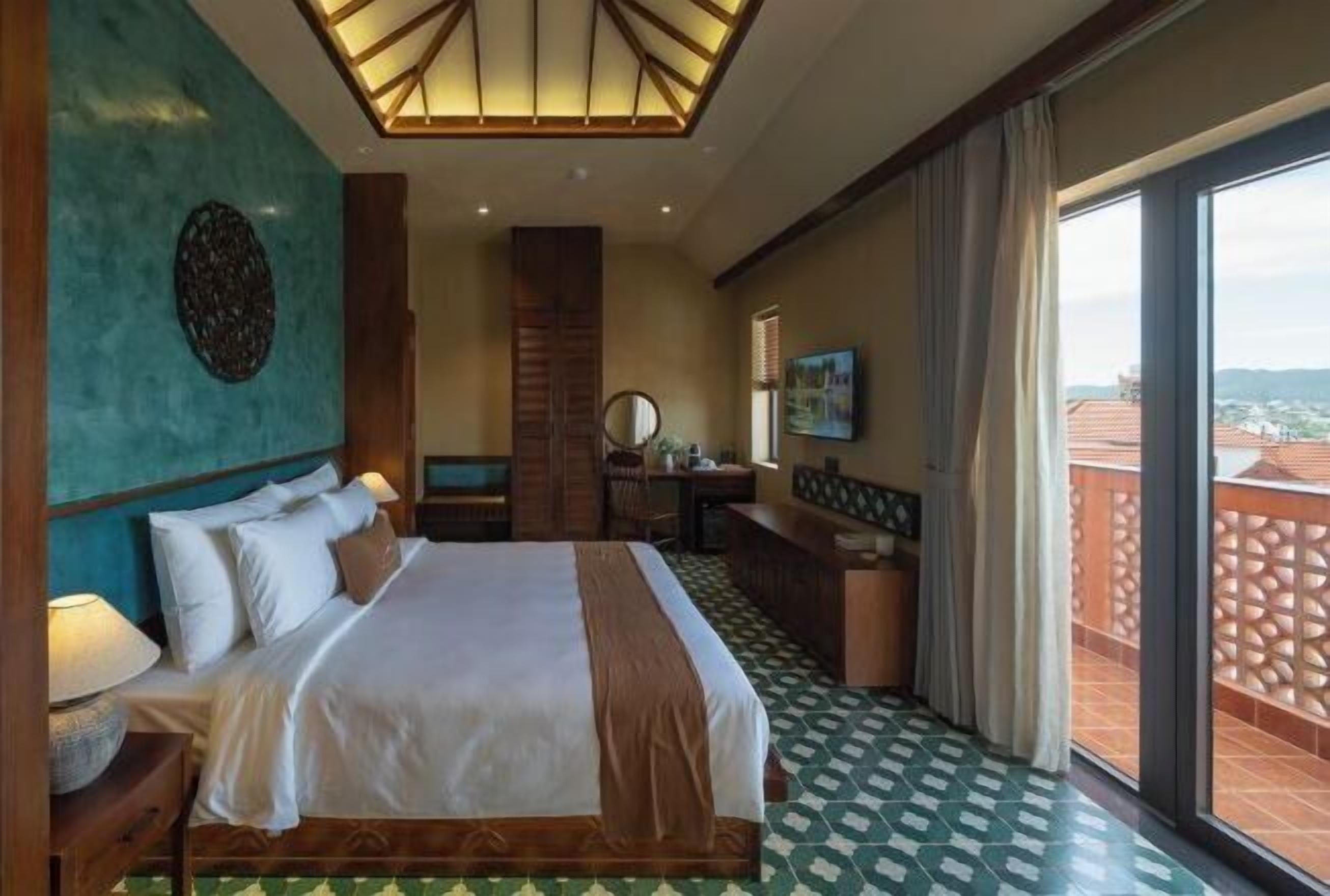 Ropa de cama de alta calidad y artículos del minibar gratis 