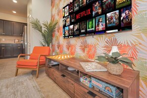 Interior - Private Heated Pool~Game Loft ~Arcade~Near Disney (Davenport)